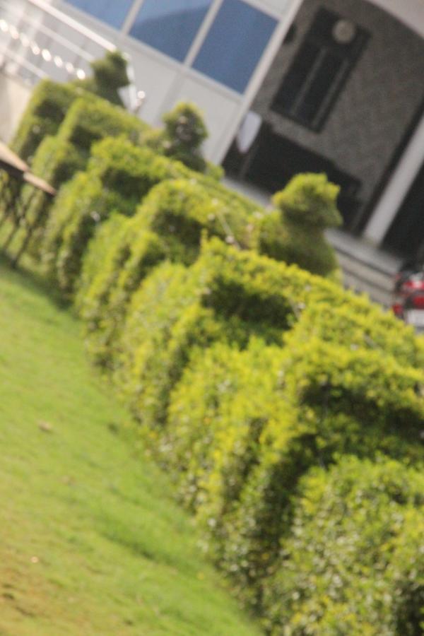 Vinayak Palace Mathura Exterior foto